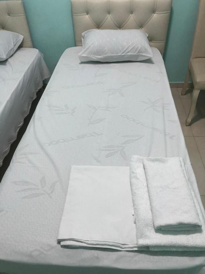 Orange Home Hotel Батумі Екстер'єр фото